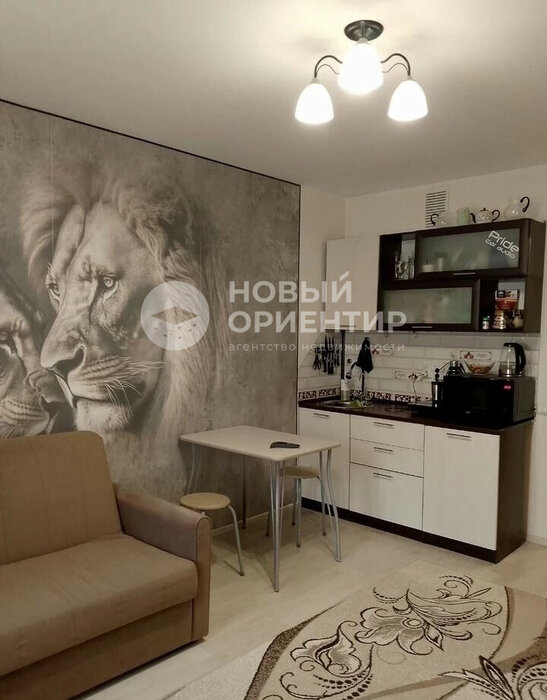 Екатеринбург, ул. Латвийская, 56 (Компрессорный) - фото квартиры (2)