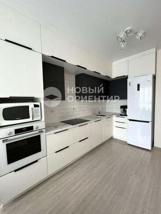 Екатеринбург, ул. Московская, 8 (Юго-Западный) - фото квартиры (6)