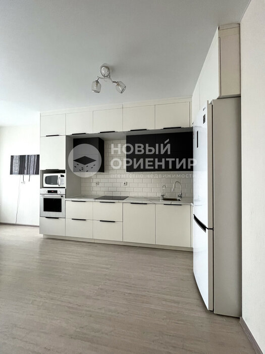 Екатеринбург, ул. Московская, 8 (Юго-Западный) - фото квартиры (7)