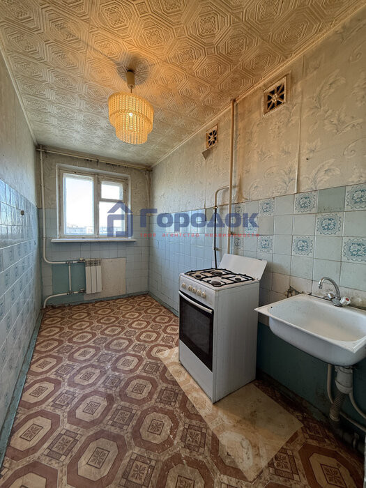 г. Каменск-Уральский, ул. Белинского, 3 (городской округ Каменский) - фото квартиры (9)