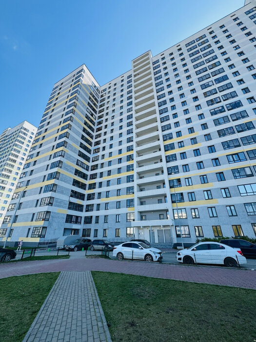 Екатеринбург, ул. Евгения Савкова, 8 (Широкая речка) - фото квартиры (2)