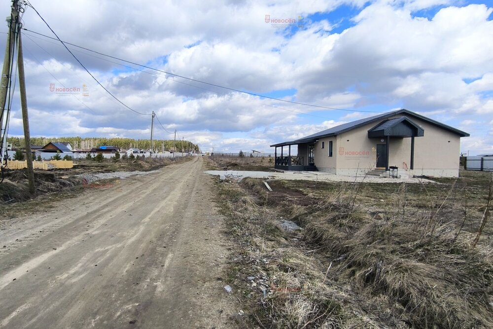 д. Гусева, ул. Александровская, 17 (городской округ Белоярский) - фото земельного участка (5)