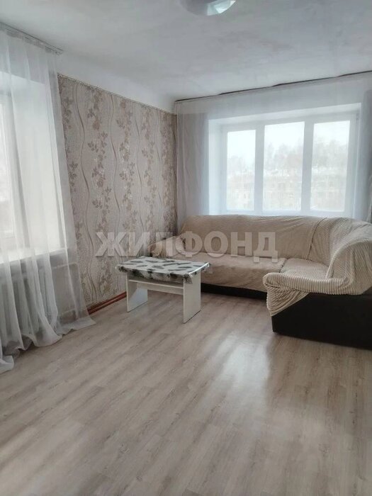 г. Нижний Тагил, ул. Матросова, 12А (городской округ Нижний Тагил) - фото квартиры (1)