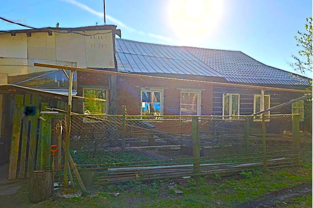 г. Первоуральск, ул. Обходчиков, 13 (городской округ Первоуральск) - фото дома (2)
