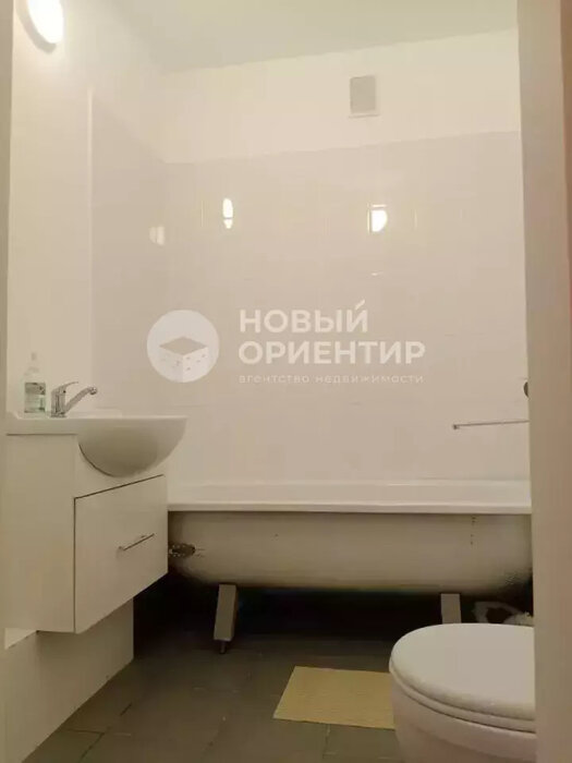 Екатеринбург, ул. Ландау, 49 (Академический) - фото квартиры (8)