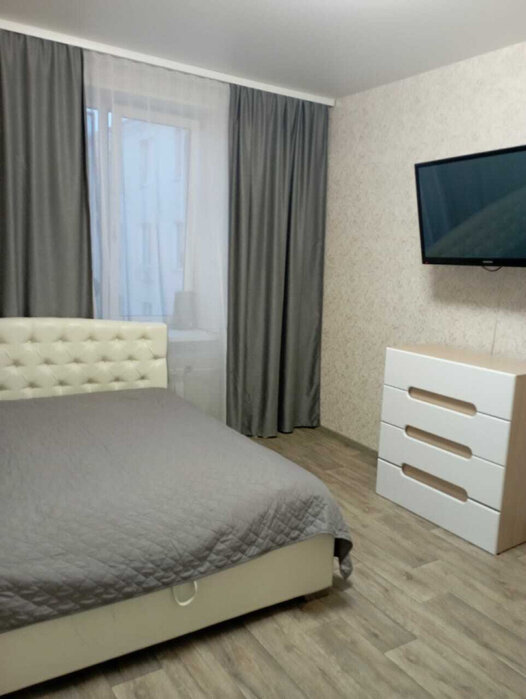 Екатеринбург, ул. Ленина, 5/2 (Центр) - фото квартиры (1)