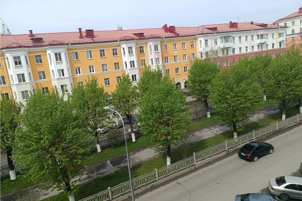 г. Первоуральск, ул. Ватутина, 36 (городской округ Первоуральск) - фото квартиры (15)