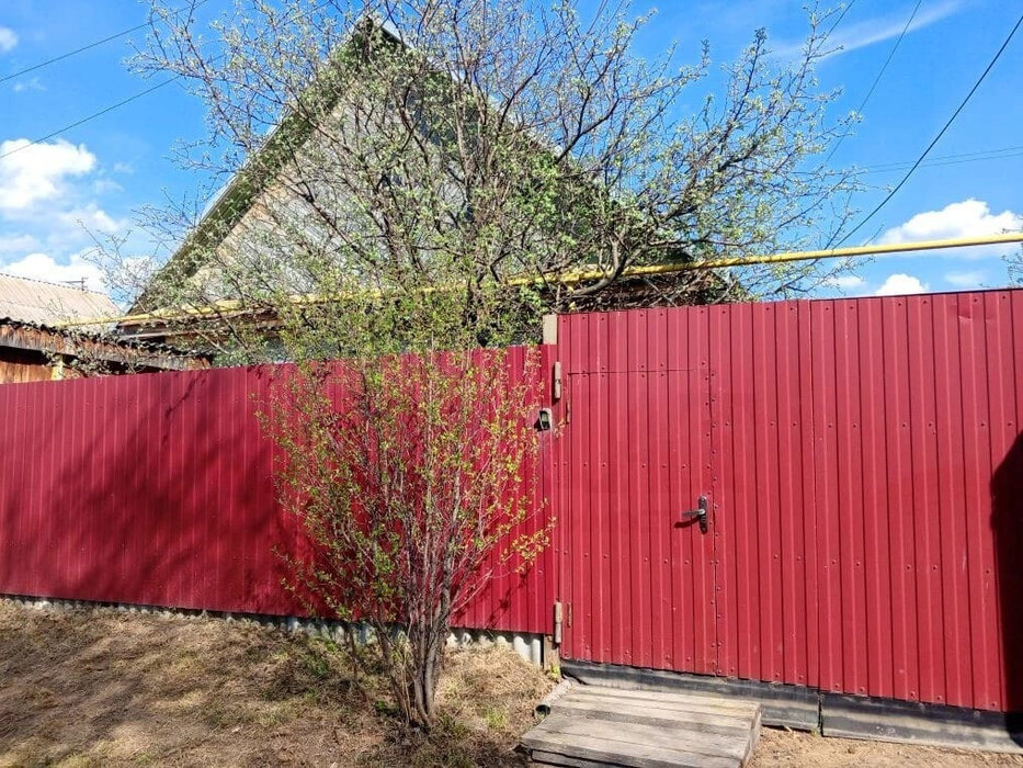 г. Асбест, ул. имени Н.М. Аввакумова, 13 (городской округ Асбестовский) - фото дома (1)