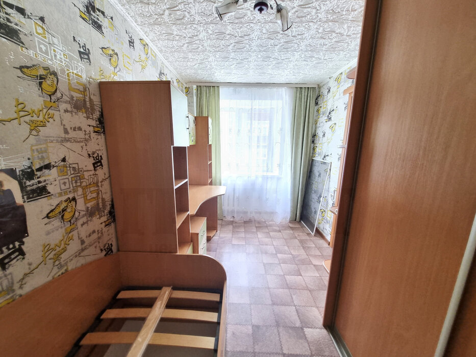 г. Кировград, ул. 40 лет Октября, 10 (городской округ Кировградский) - фото квартиры (8)