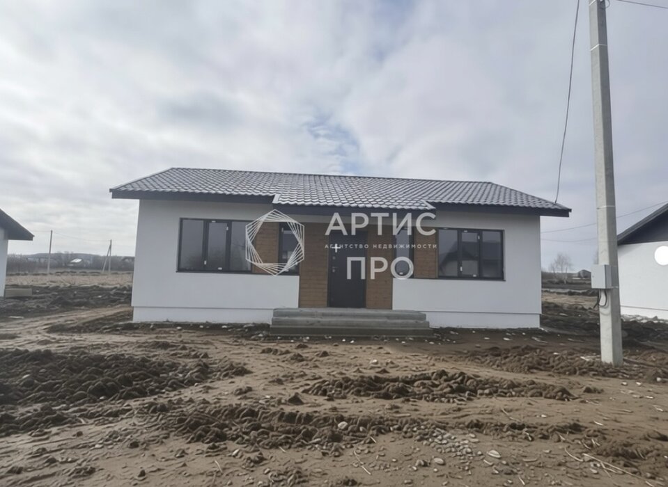 Екатеринбург, ул. 12-й Кианитовый, 1Ф (Полеводство) - фото дома (2)
