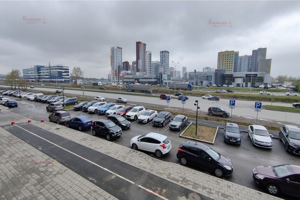 Екатеринбург, ул. Металлургов, 63 (ВИЗ) - фото офисного помещения (11)