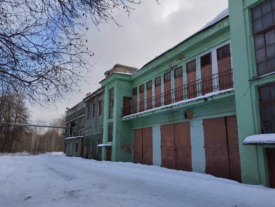 Екатеринбург, ул. площадь Первой Пятилетки, 1А (Уралмаш) - фото торговой площади (1)