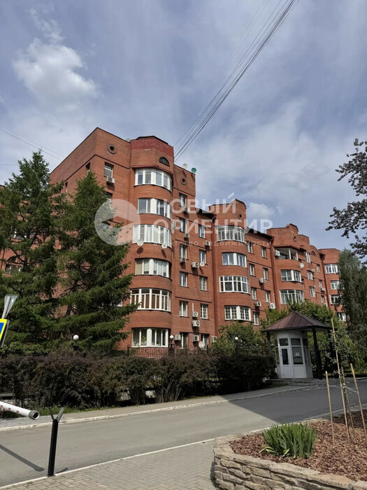 Екатеринбург, ул. Энгельса, 30 (Центр) - фото торговой площади (1)