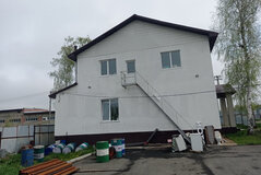 п. Октябрьский (г.о. Сысертский), ул. Уральская, 1-В (городской округ Сысертский) - фото офисного помещения