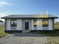 Продажа дома: п. Бобровский, ул. 1 Мая, 22 (городской округ Сысертский) - Фото 1