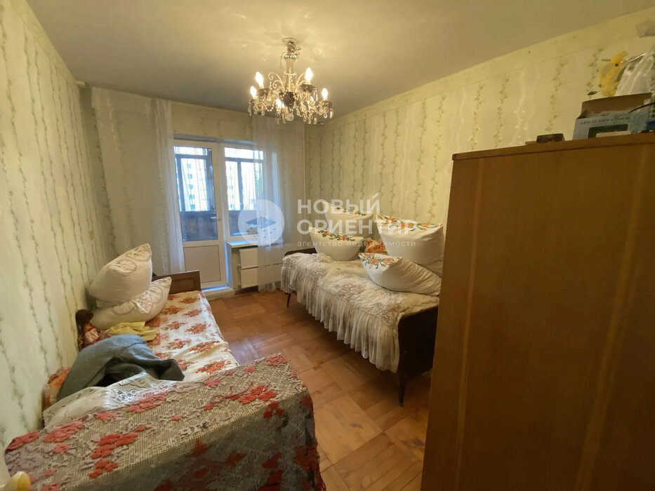 Екатеринбург, ул. Рабочих, 13 (ВИЗ) - фото квартиры (1)