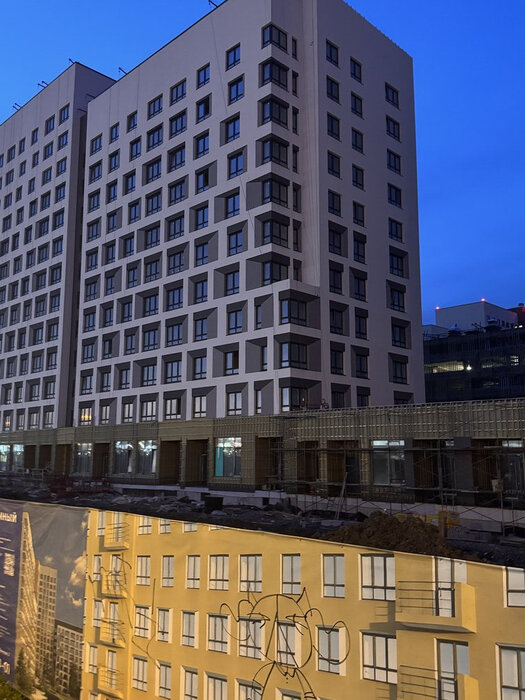 Екатеринбург, ул. Лучистая, 6.3, Жилой квартал Брусники в мкр. 