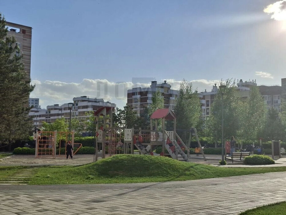 Екатеринбург, ул. Чемпионов, 1 - фото квартиры (1)