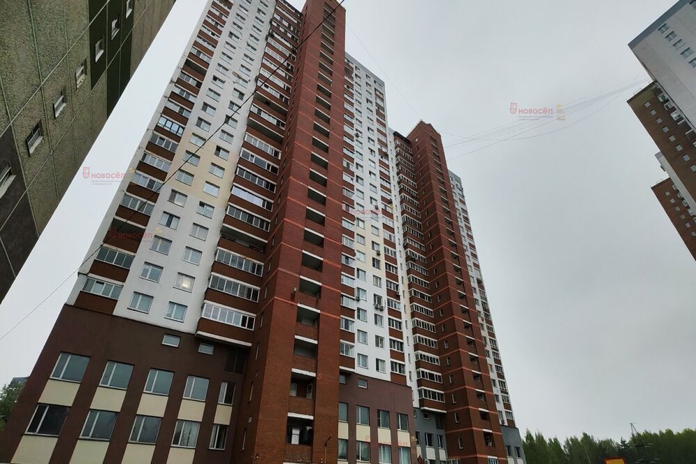 Екатеринбург, ул. Базовый, 52 - фото квартиры (2)
