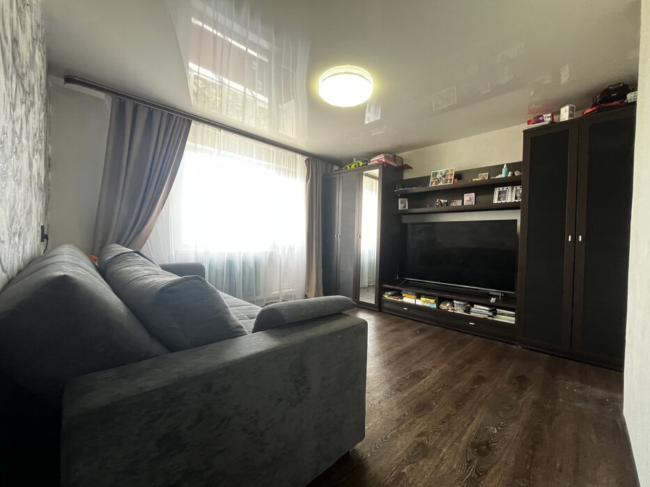 Екатеринбург, ул. Латвийская, 44 (Компрессорный) - фото квартиры (2)