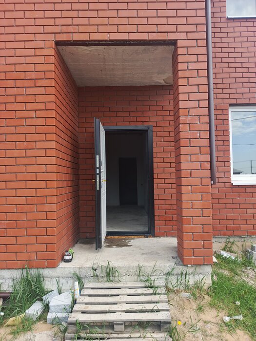 поселок городского типа Мартюш, ул. Новая, 4 (городской округ Каменский) - фото дома (6)