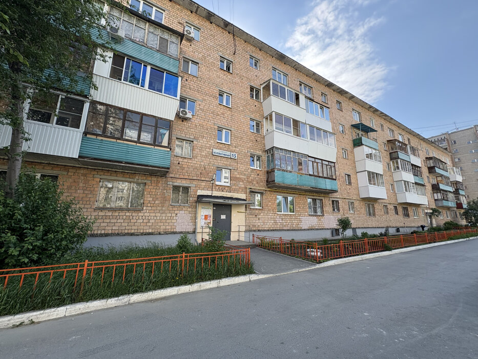 Екатеринбург, ул. Коллективный, 15 - фото квартиры (5)