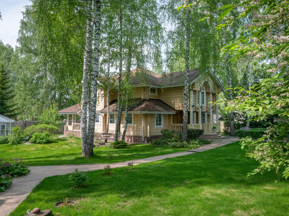 п. Боярка, ул. 8 Марта, 36 (городской округ Заречный) - фото коттеджа (6)