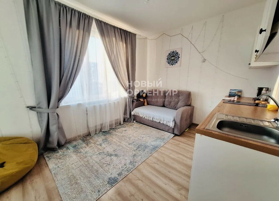 Екатеринбург, ул. Академика Парина, 38/8 (Академический) - фото квартиры (7)