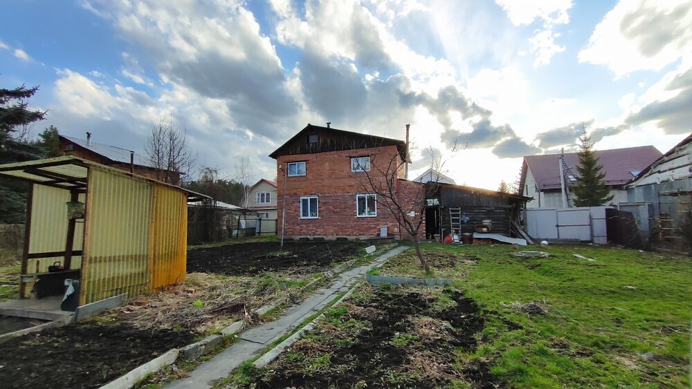 г. Верхняя Пышма, СНТ Русь, уч. 126 (городской округ Верхняя Пышма) - фото сада (2)