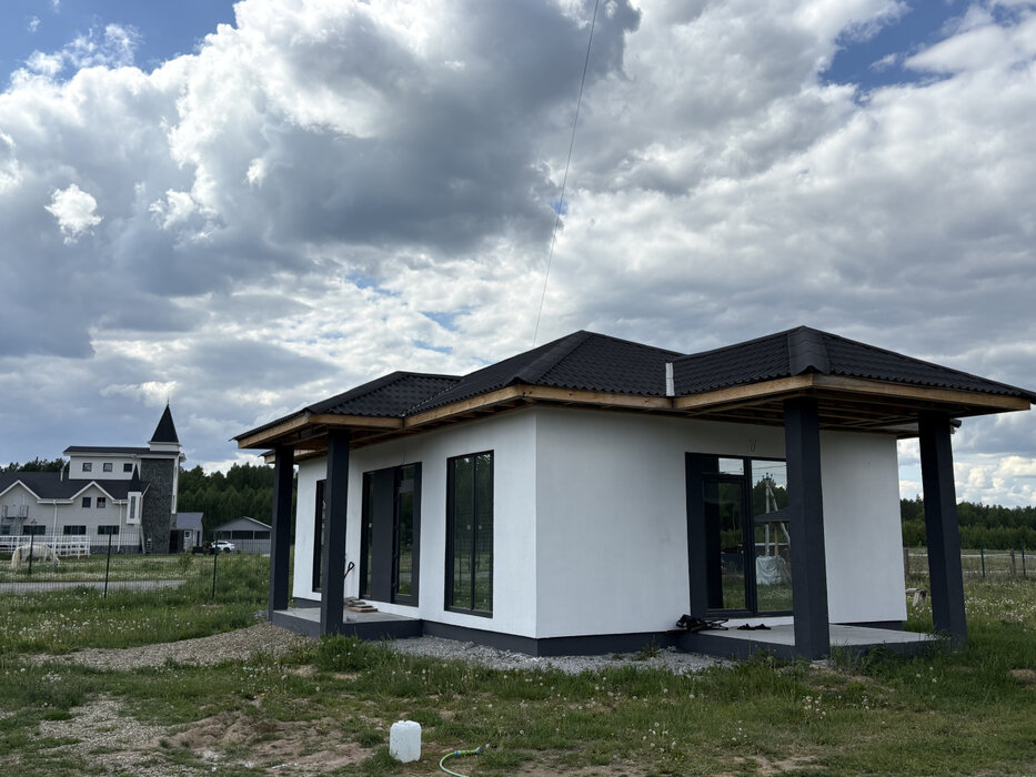 п. Сарапулка, ул. Радужная, 65Б (городской округ Березовский) - фото коттеджа (1)