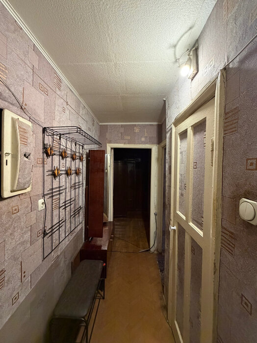 г. Каменск-Уральский, ул. Добролюбова, 18 (городской округ Каменский) - фото квартиры (10)