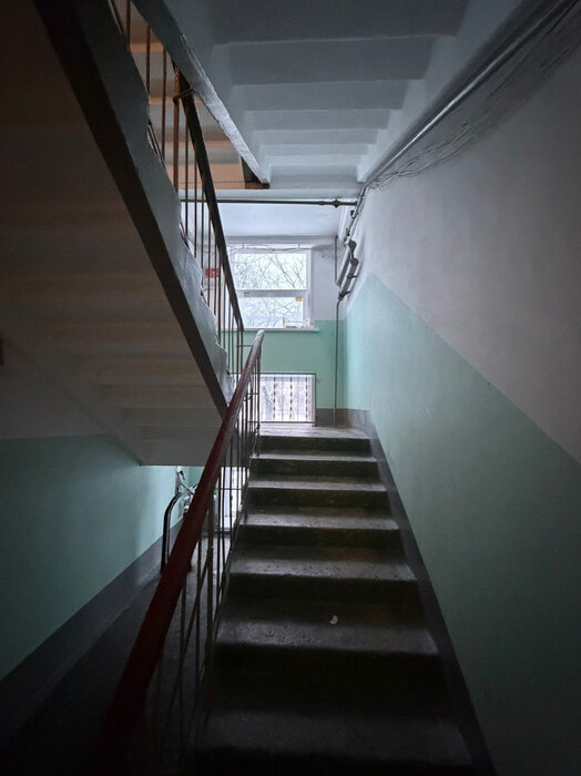 г. Каменск-Уральский, ул. Добролюбова, 18 (городской округ Каменский) - фото квартиры (13)
