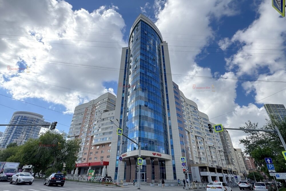 Екатеринбург, ул. Хохрякова, 74 (Центр) - фото офисного помещения (2)