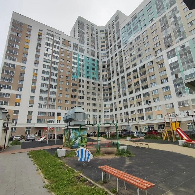 Екатеринбург, ул. Энтузиастов, 36б/3 (Эльмаш) - фото квартиры (1)