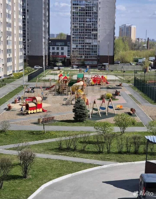 Екатеринбург, ул. Софьи Перовской, 108 (Новая Сортировка) - фото квартиры (1)