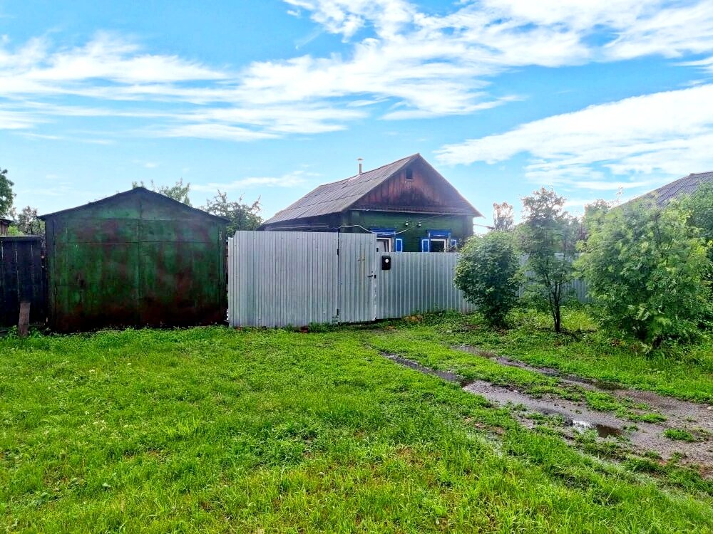 г. Камышлов, ул. Чкалова, 12 (городской округ Камышловский) - фото дома (4)