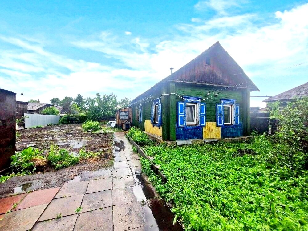 г. Камышлов, ул. Чкалова, 12 (городской округ Камышловский) - фото дома (6)