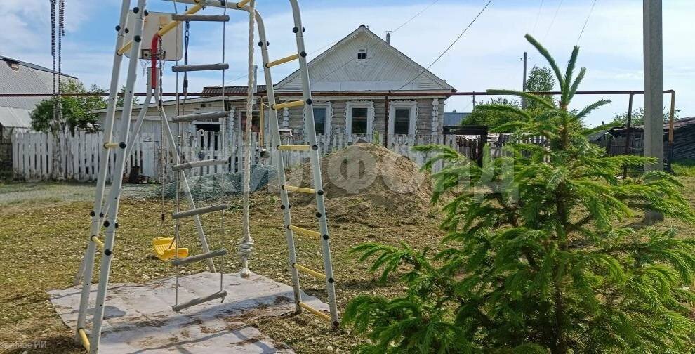 с. Николо-Павловское, ул. Комсомольская (городской округ Горноуральский) - фото дома (3)