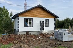 п. Бобровский, ул. Бобровская Усадьба Сельская, 22 (городской округ Сысертский) - фото дома