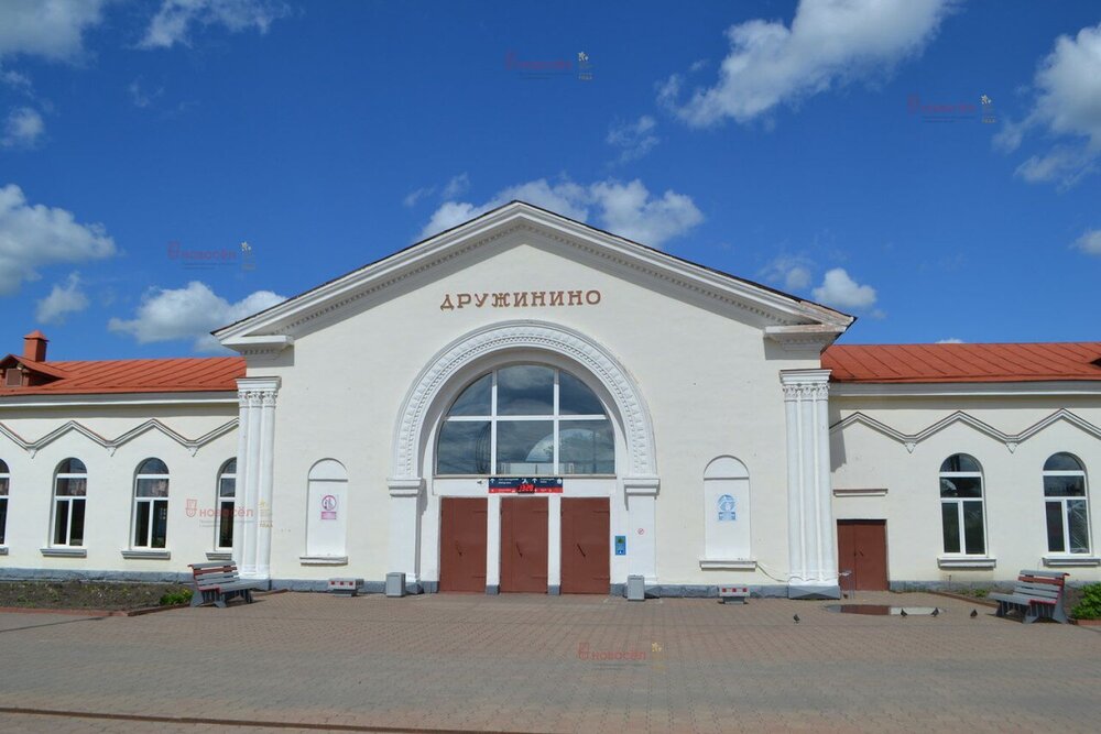 п. Дружинино, ул. Железнодорожников, 11 А (Нижнесергинский район) - фото здания (3)