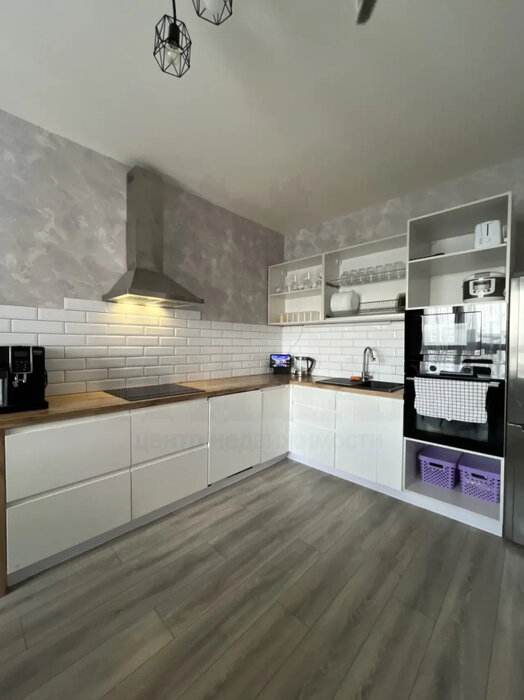 Екатеринбург, ул. Евгения Савкова, 35 к 2 (Широкая речка) - фото квартиры (2)