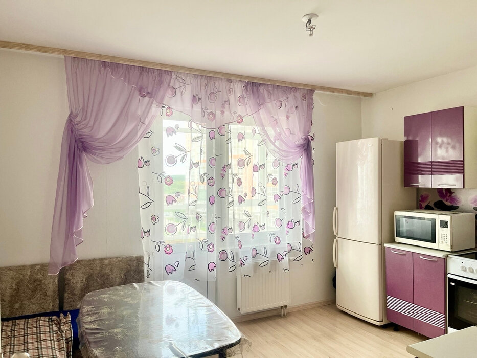 Екатеринбург, ул. Латвийская, 48/2 (Компрессорный) - фото квартиры (5)