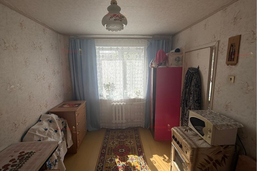 г. Каменск-Уральский, ул. Силикатная, 12 (городской округ Каменский) - фото квартиры (4)