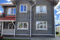 п. Бобровский, ул. Цветочная, 6 (городской округ Сысертский) - фото дома