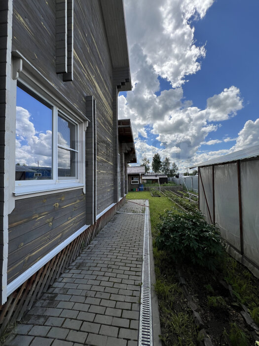 п. Бобровский, ул. Цветочная, 6 (городской округ Сысертский) - фото дома (5)