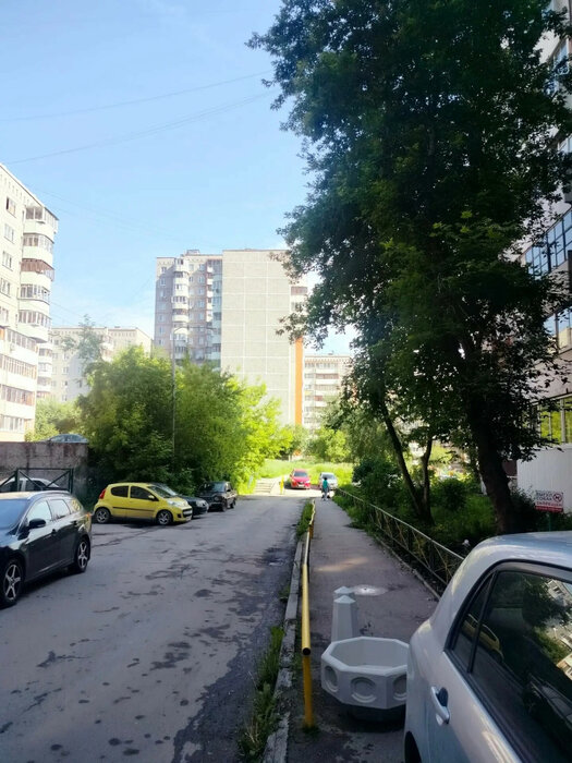 Екатеринбург, ул. Крестинского, 11 (Ботанический) - фото квартиры (1)