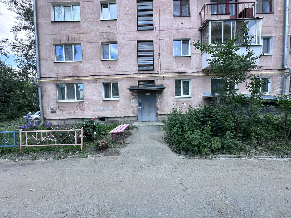 г. Асбест, ул. Победы, 9 (городской округ Асбестовский) - фото квартиры (2)