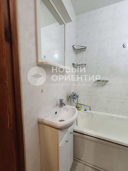 Екатеринбург, ул. Ленина, 52/2а (Центр) - фото квартиры (8)