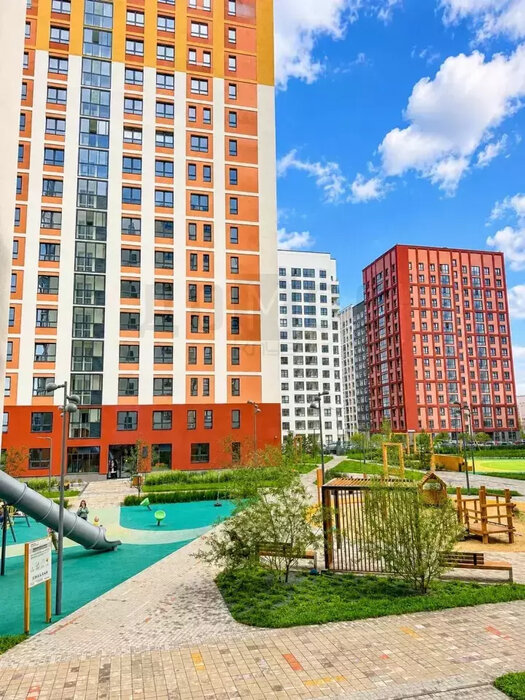 Екатеринбург, ул.Зои Пушкаревой, 6 (Птицефабрика) - фото квартиры (1)