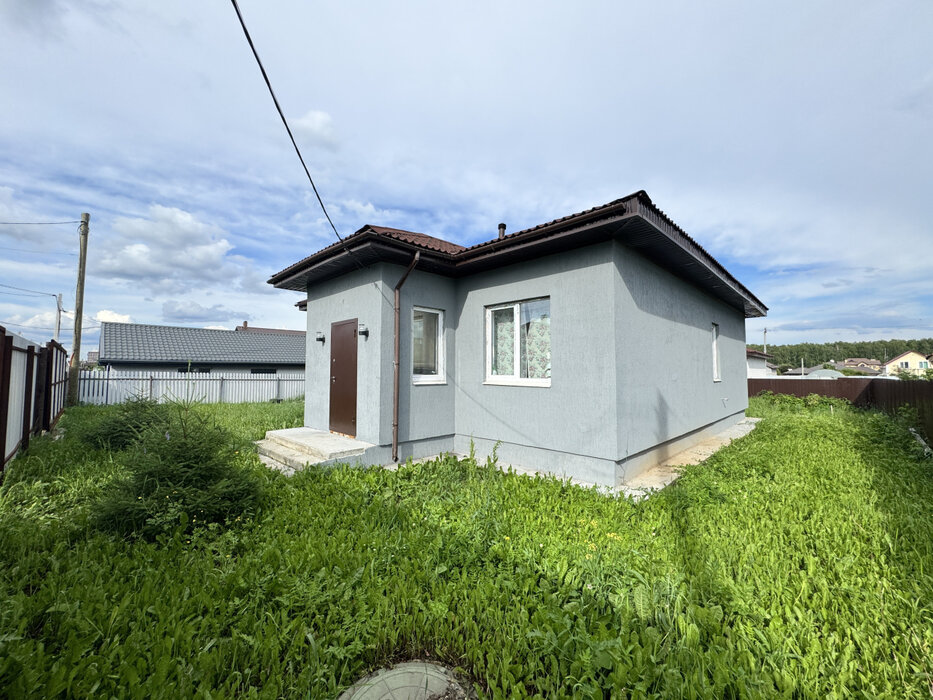 п. Прохладный, ул. Пушкина, 36 (городской округ Белоярский) - фото дома (6)